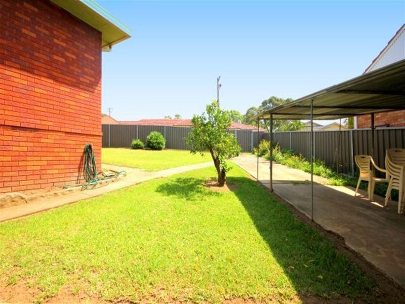 1 Collins Crescent, Yagoona NSW 2199