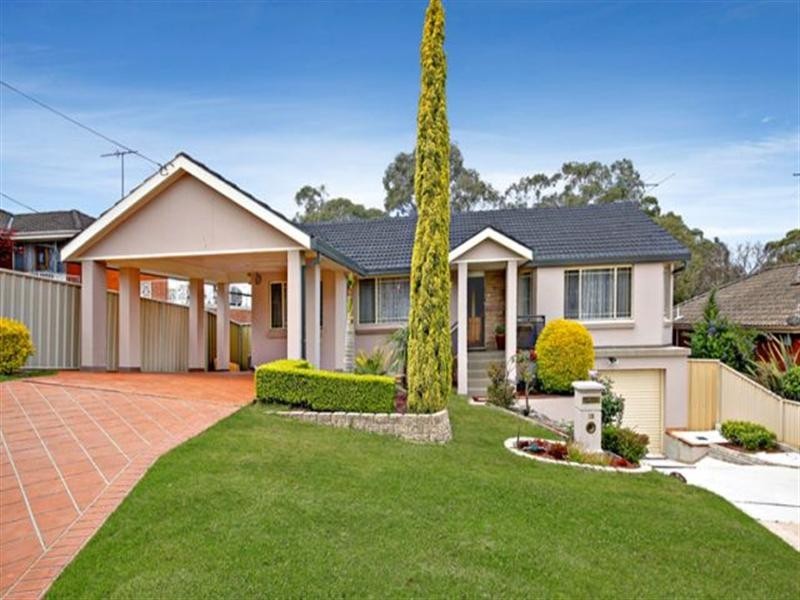 33 Wendy Avenue, Georges Hall NSW 2198