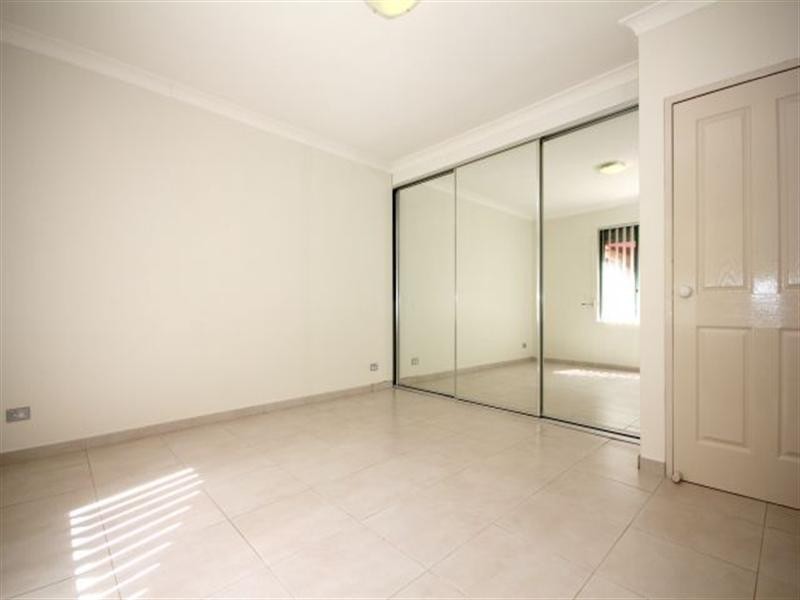 15/94-96 Brancourt Avenue, Yagoona NSW 2199