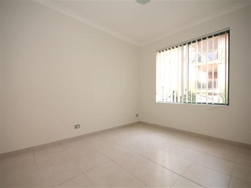 15/94-96 Brancourt Avenue, Yagoona NSW 2199