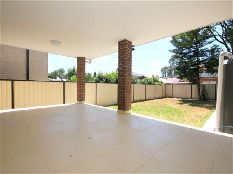 17 Albury Street, Yagoona NSW 2199