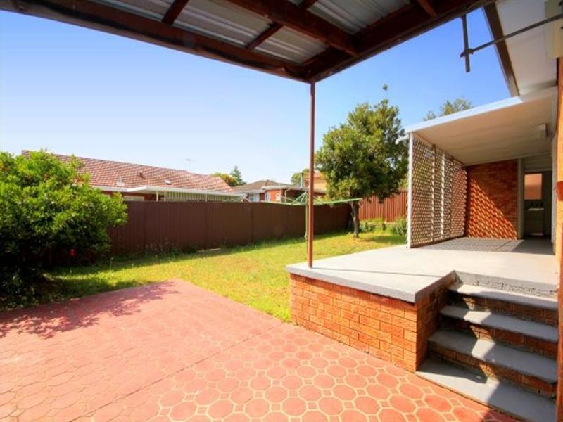 23 Carysfield Road, Bass Hill NSW 2197