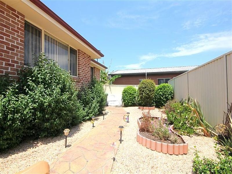 4/119 Brunker Road, Yagoona NSW 2199