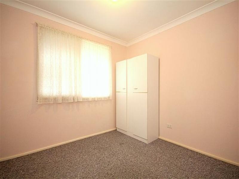 13 Sturt Avenue, Georges Hall NSW 2198