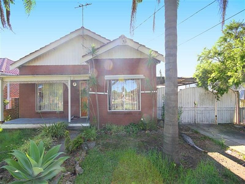 7 Columbine Avenue, Bankstown NSW 2200