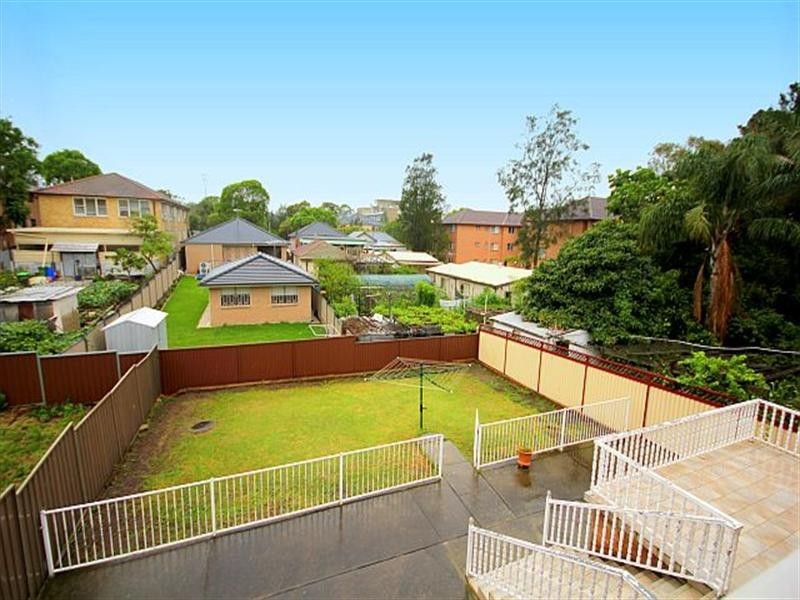 67 Cairds Avenue, Bankstown NSW 2200