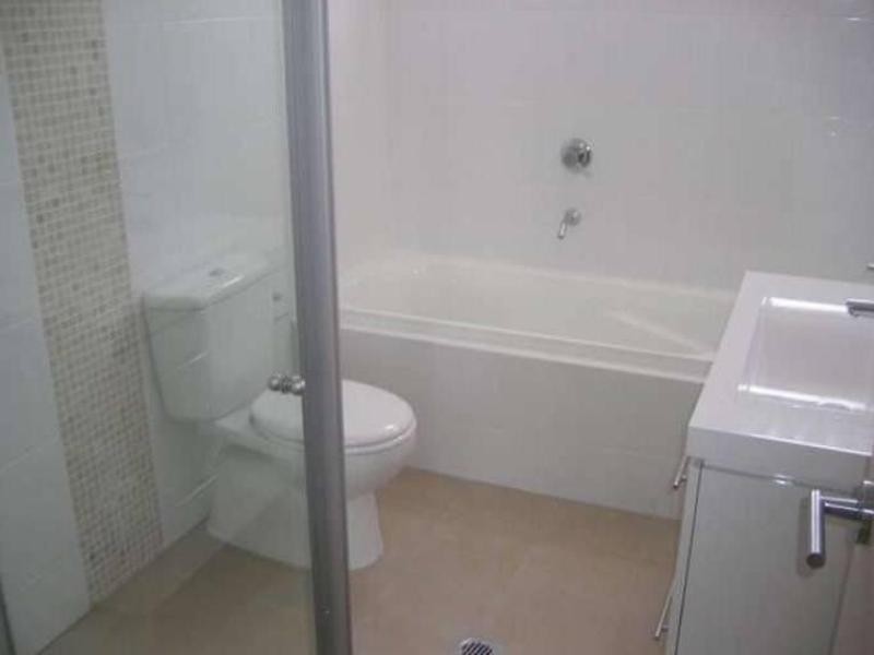 2/4-8 Waugh Avenue, North Parramatta NSW 2151