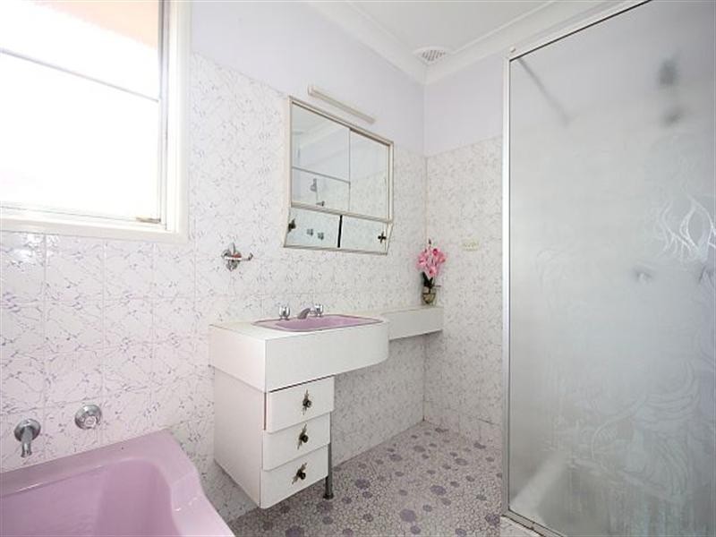 68 Marden Street, Georges Hall NSW 2198