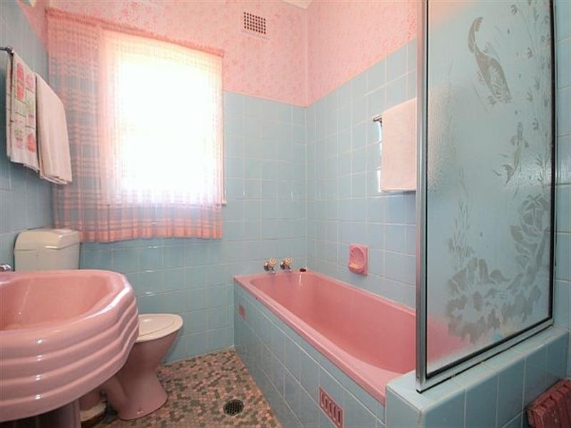 5 Ogmore Court, Bankstown NSW 2200