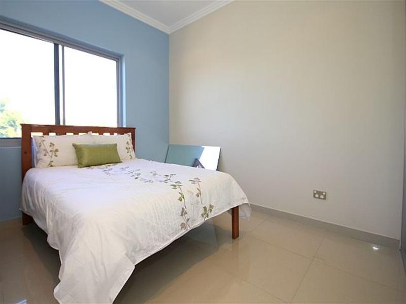 9 Buckland Street, Greenacre NSW 2190