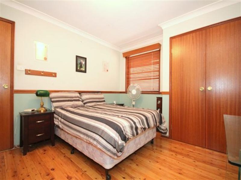 15 Linda Avenue, Bass Hill NSW 2197