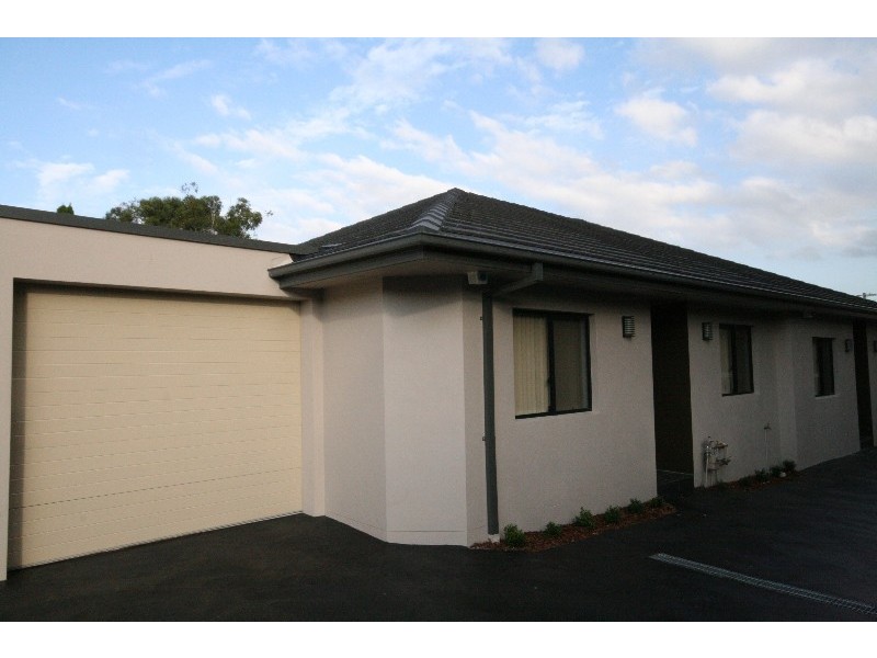 5/74 Napoleon Road, Greenacre NSW 2190