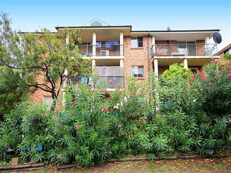 17/142 Meredith Street, Bankstown NSW 2200