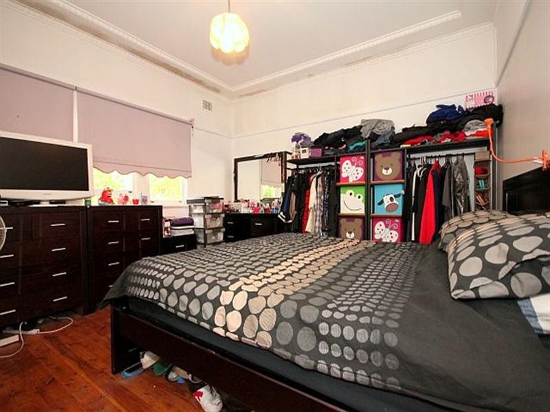 7 Bowden Boulevarde, Yagoona NSW 2199