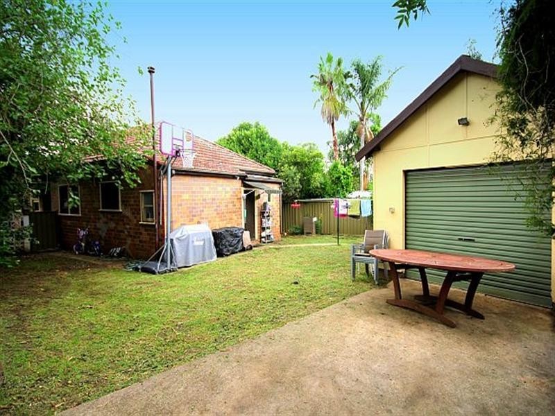 7 Bowden Boulevarde, Yagoona NSW 2199