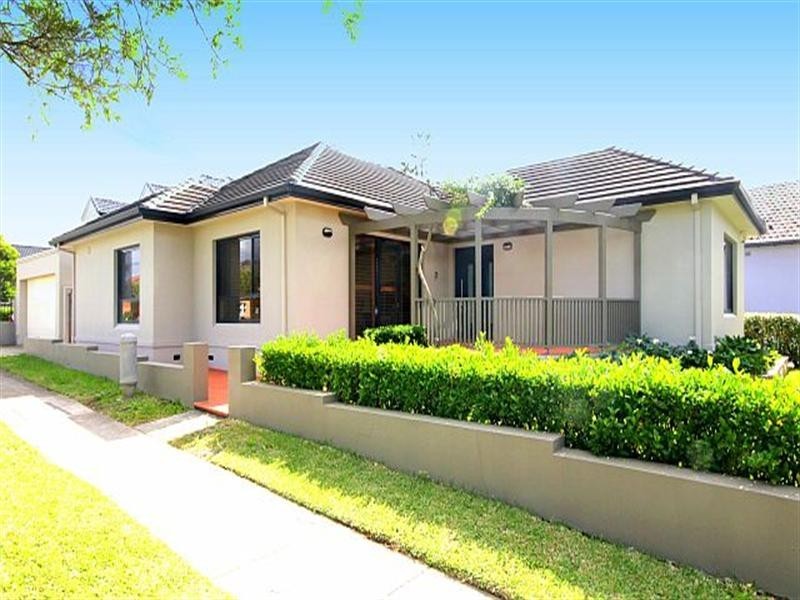 35 Columbine Avenue, Bankstown NSW 2200