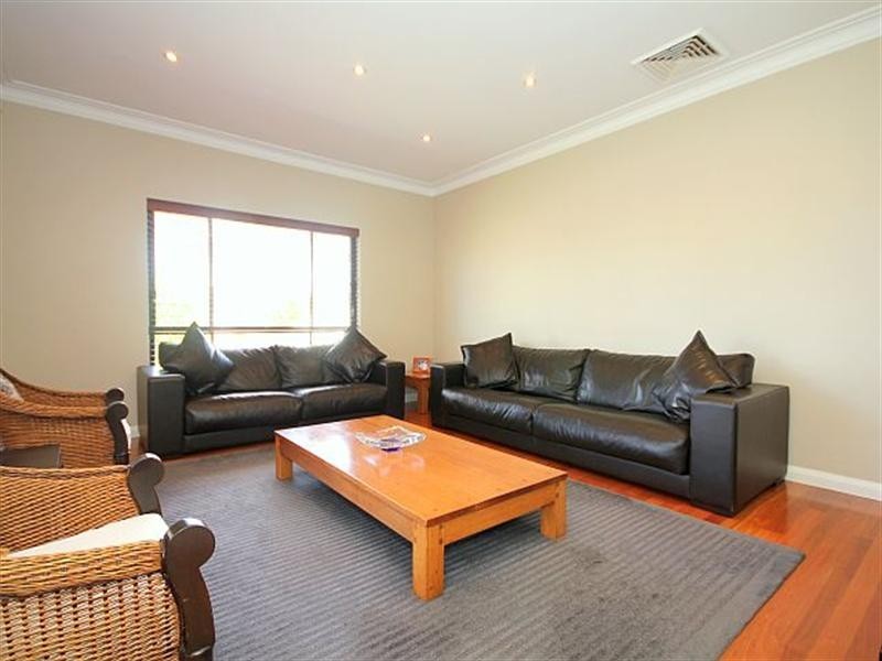 35 Columbine Avenue, Bankstown NSW 2200