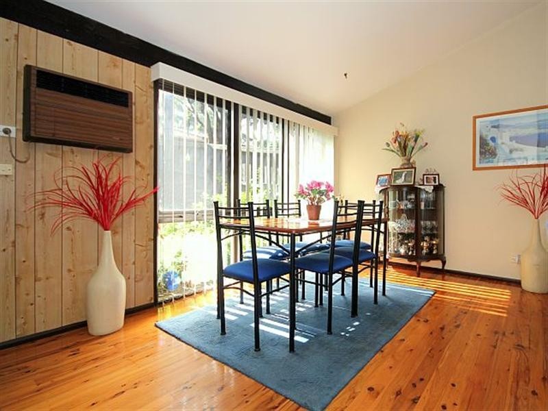 2/21 Taylor Street, Condell Park NSW 2200
