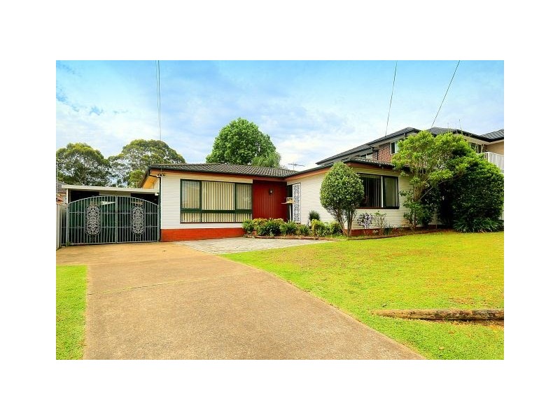 106 Rex Road, Georges Hall NSW 2198