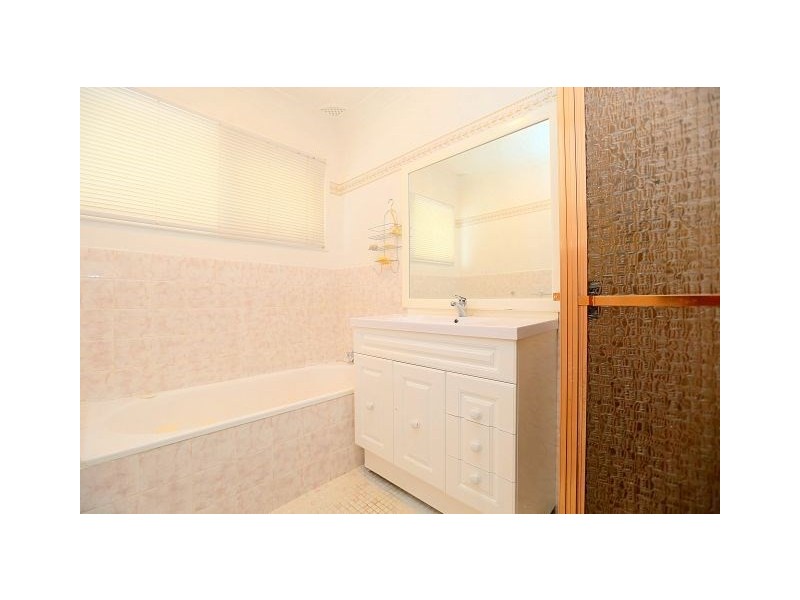 106 Rex Road, Georges Hall NSW 2198