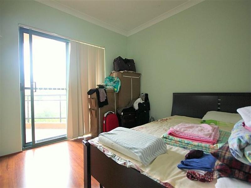 8/28 Meredith Street, Bankstown NSW 2200