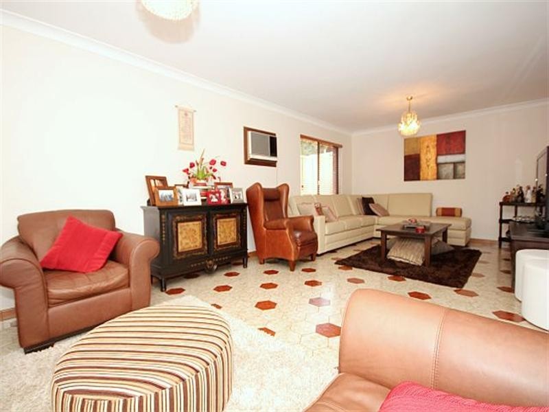 2 Caloola Street, Condell Park NSW 2200