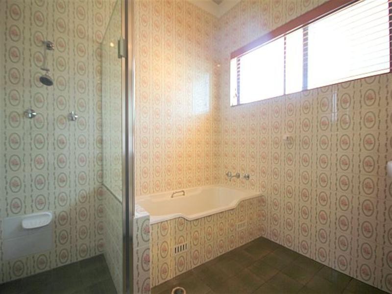 2 Caloola Street, Condell Park NSW 2200