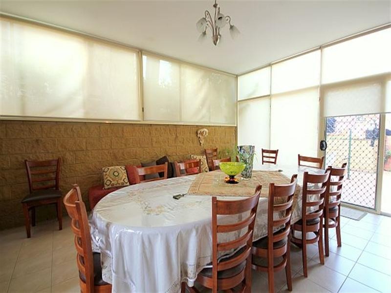 2 Caloola Street, Condell Park NSW 2200