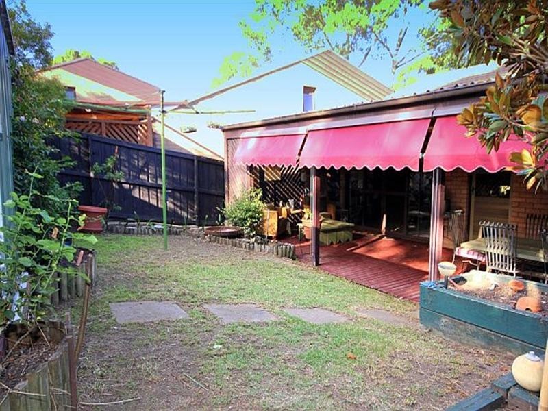 6/2 Kardella Court, Condell Park NSW 2200