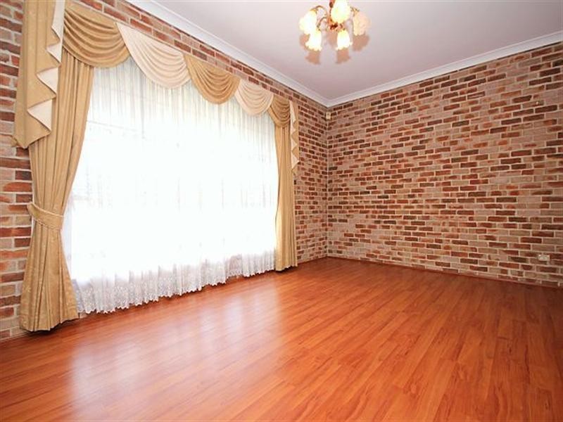 43 Keswick Street, Georges Hall NSW 2198