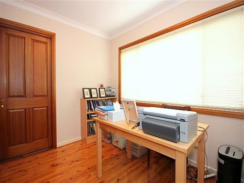 1 Jennings Avenue, Bass Hill NSW 2197