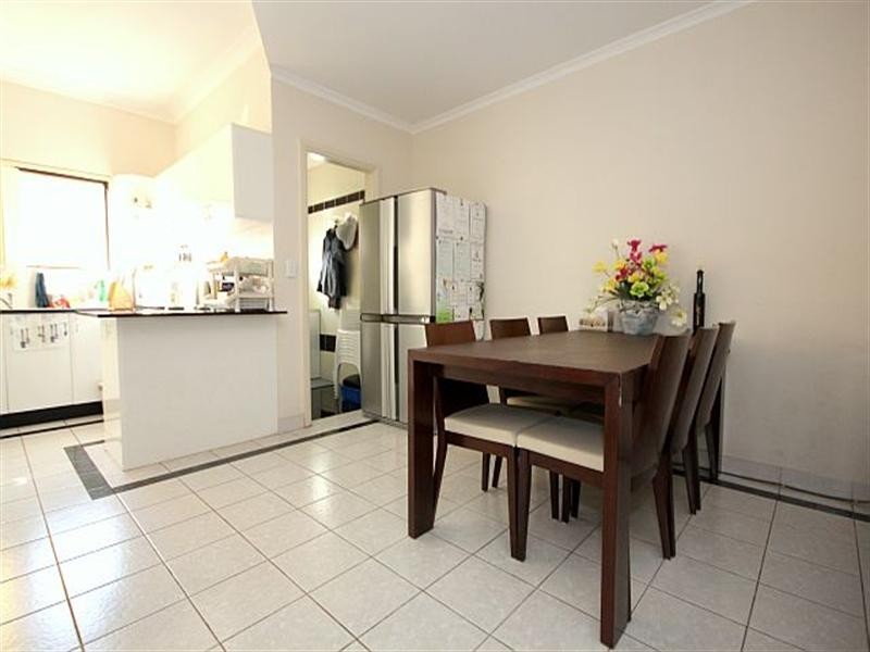 2/203-205 Marion Street, Bankstown NSW 2200