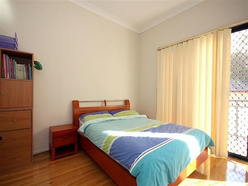 2/203-205 Marion Street, Bankstown NSW 2200