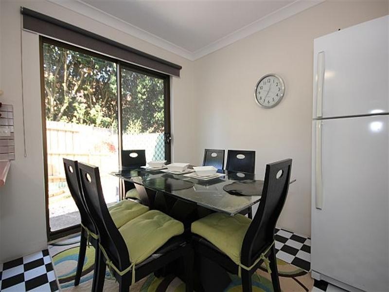4/209 Old Kent Road, Greenacre NSW 2190