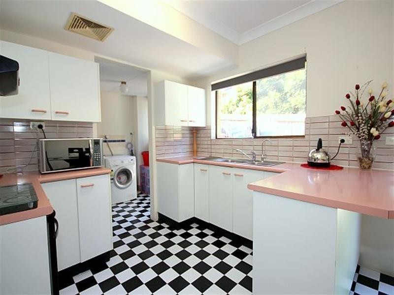 4/209 Old Kent Road, Greenacre NSW 2190