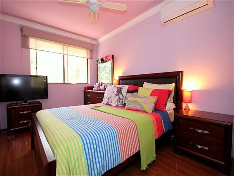 4/209 Old Kent Road, Greenacre NSW 2190