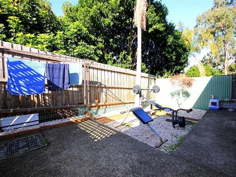 4/209 Old Kent Road, Greenacre NSW 2190