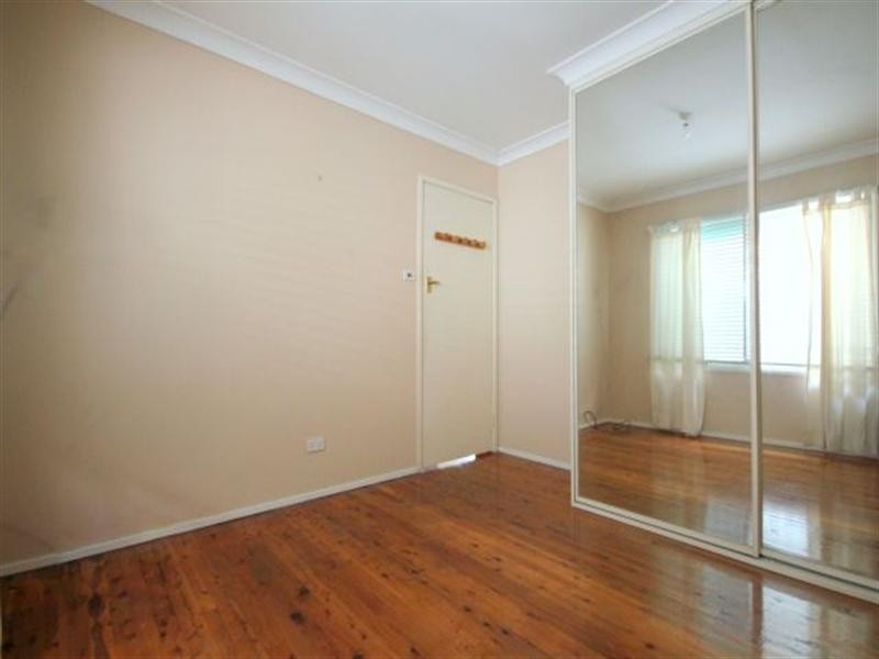 106 Rex Road, Georges Hall NSW 2198