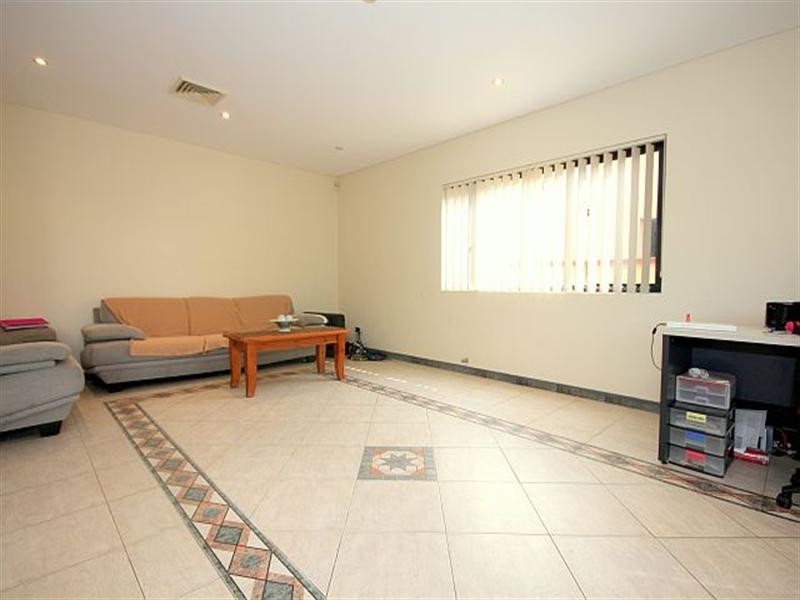 12 Mimosa Road, Greenacre NSW 2190