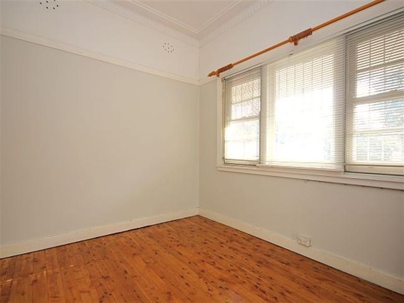 7 Robinson Street North, Wiley Park NSW 2195