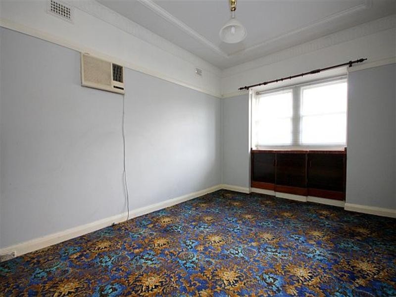 7 Robinson Street North, Wiley Park NSW 2195