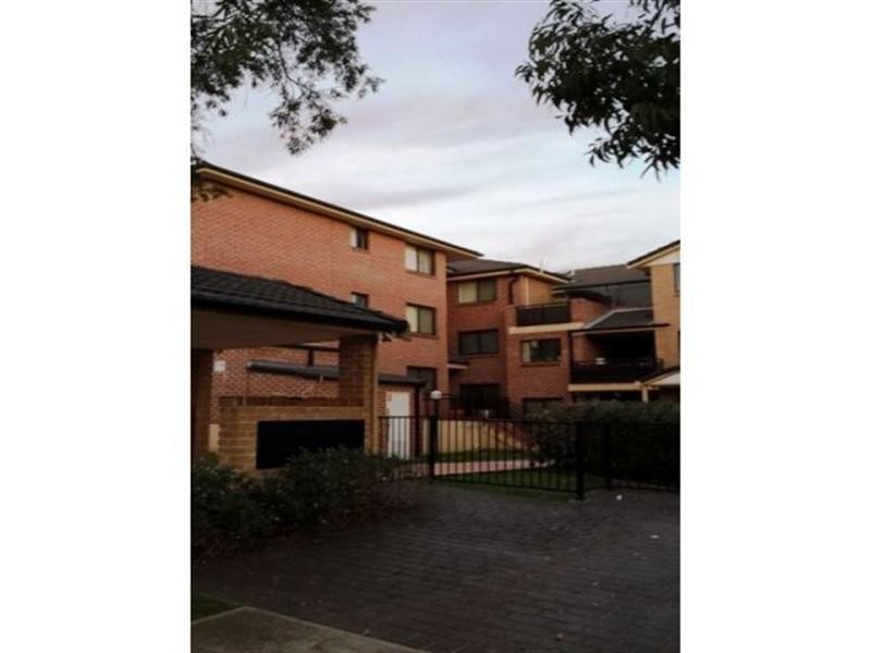 5/2-10 Mulla Road, Yagoona NSW 2199