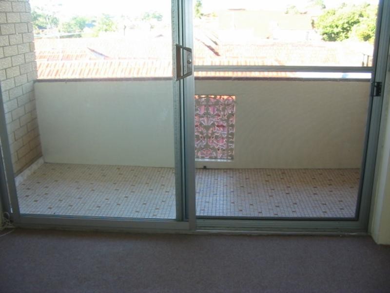 5/35 – 37 Pile Street, Marrickville NSW 2204