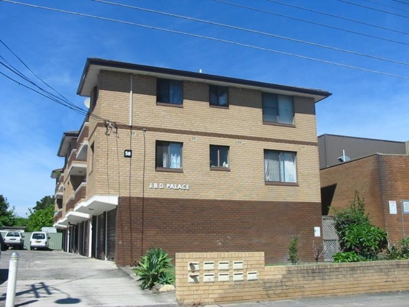 4/58 Warren Road, Marrickville NSW 2204