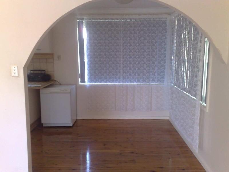 19 lawson Street, Campbelltown NSW 2560