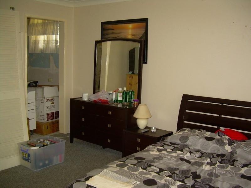 19 lawson Street, Campbelltown NSW 2560