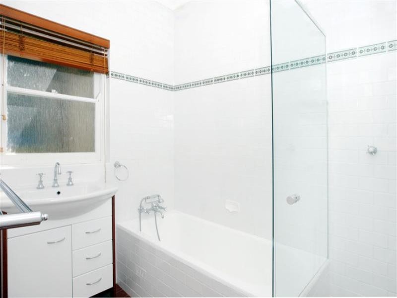 5 Pilgrim Avenue, Marrickville NSW 2204