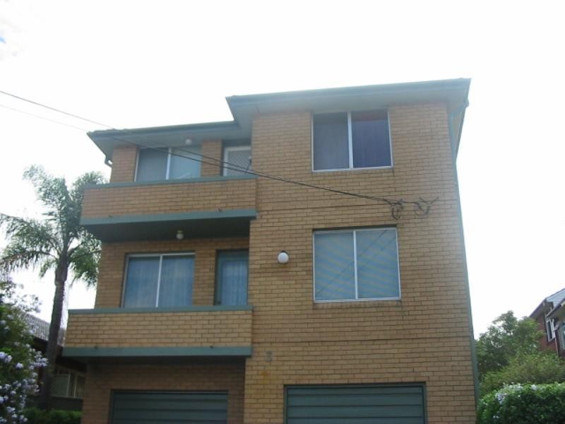 Unit 4/3 Bayley Street, Marrickville NSW 2204