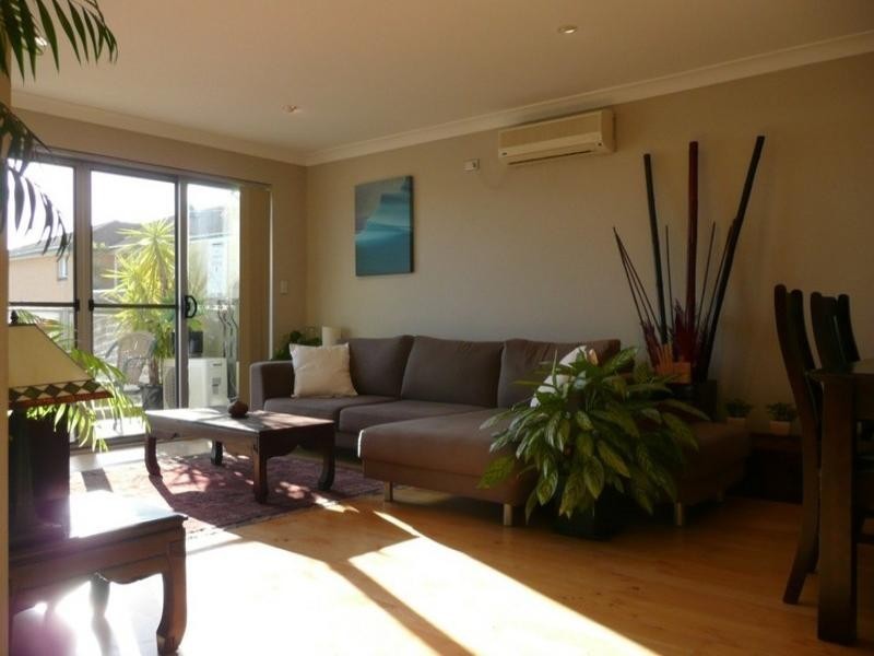 14/2-6 Schwebel Street, Marrickville NSW 2204
