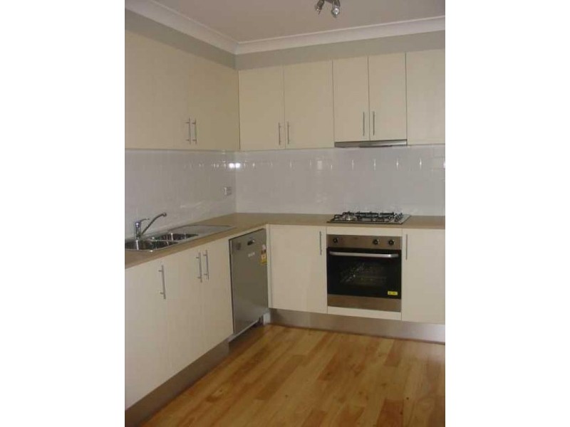 9/2 – 6 Schwebel Street,, Marrickville NSW 2204